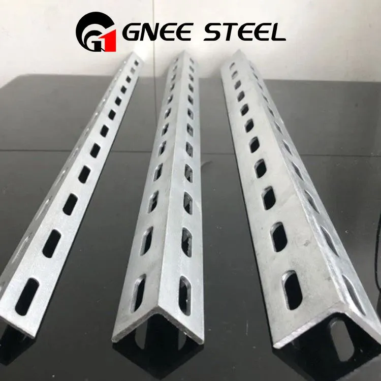Kub Dip Galvanized Angle Steel