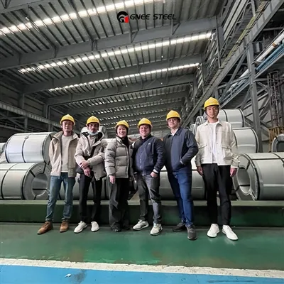 Txais tos cov neeg siv khoom Indian tuaj xyuas peb lub Hoobkas